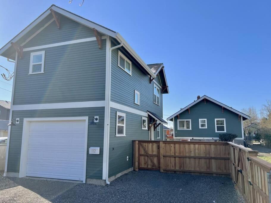 Brand New Custom Built Cottage In Downtown W/Pool! Salem Eksteriør billede